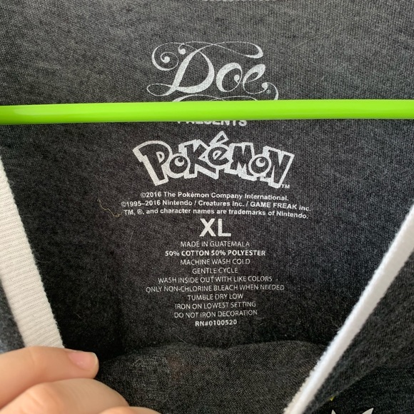 Pokèmon “so many choices” graphic tee - Picture 3 of 3